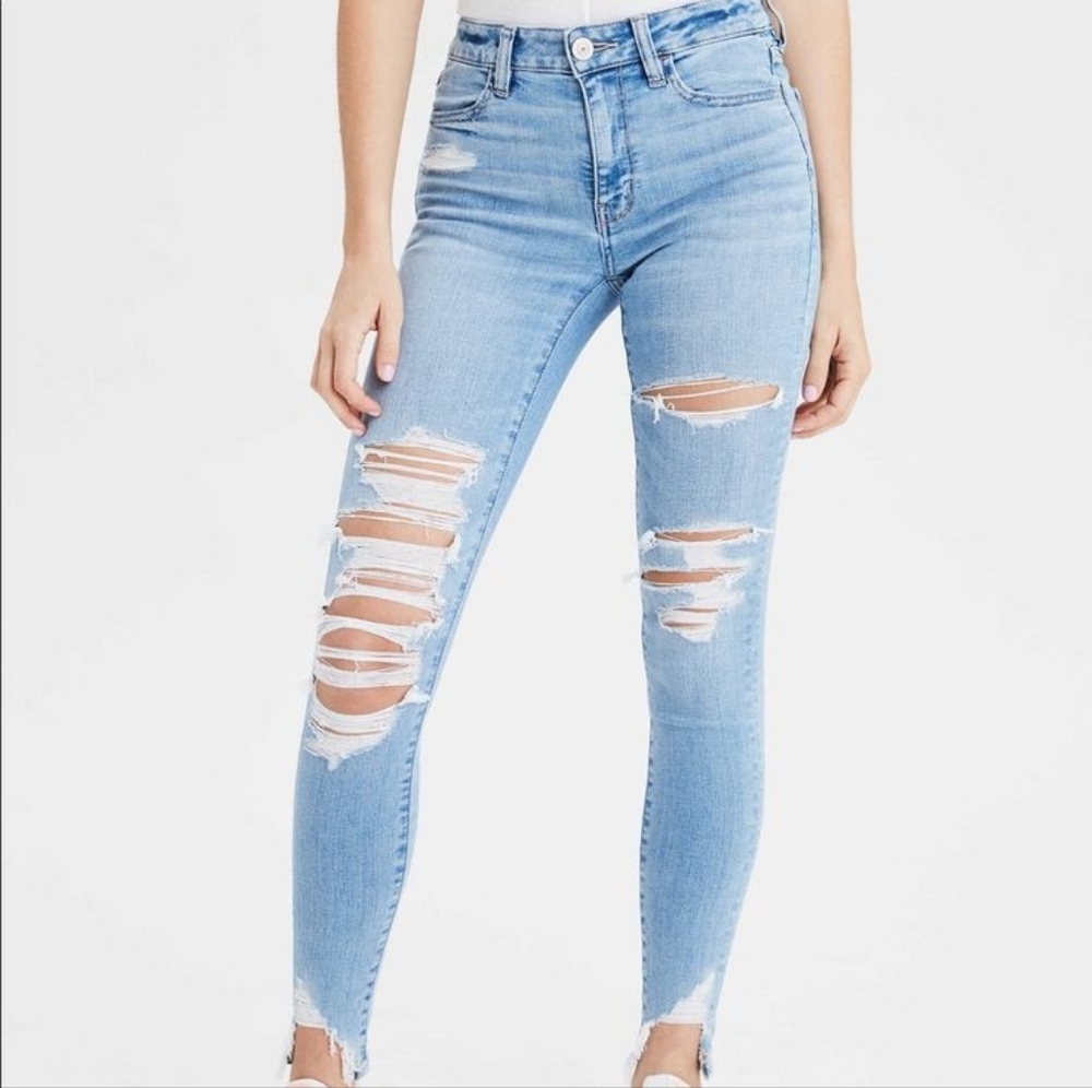 AEO -- hi-rise super stretch factory destroyed jeggings
